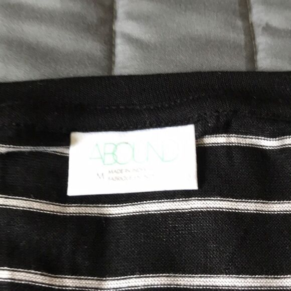 abound striped women’s top - Picture 4 of 4